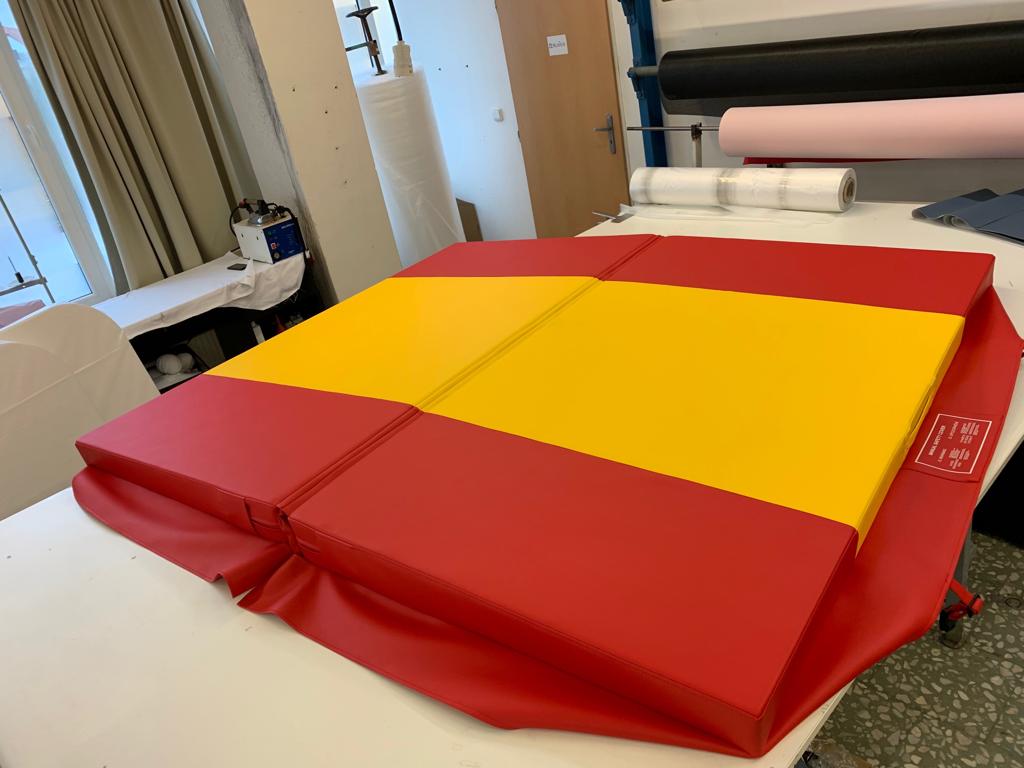 Jakuzzi_Teto_Egyedi_01